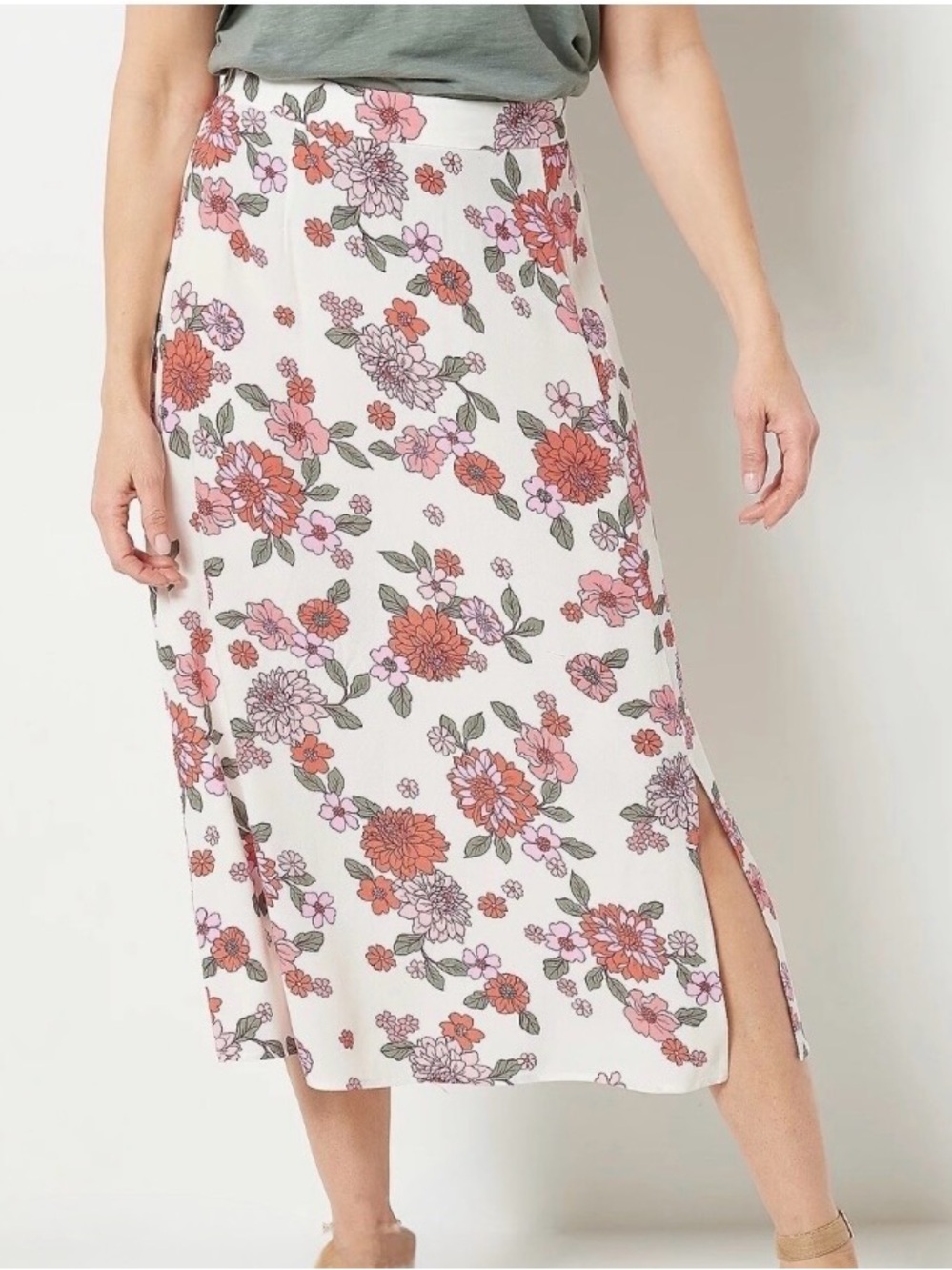 Candace Cameron Bure Size M Floral Midi Skirt in Cream with Pink & Coral Flowers